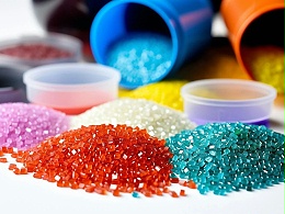 生活小常识：色彩鲜艳的塑料制品形成微塑料速度更快